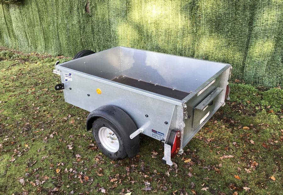 Ifor Williams P5e Tailboard Unbraked Trailer
