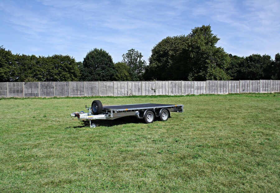 Ifor Williams LM126G Flatbed Trailer