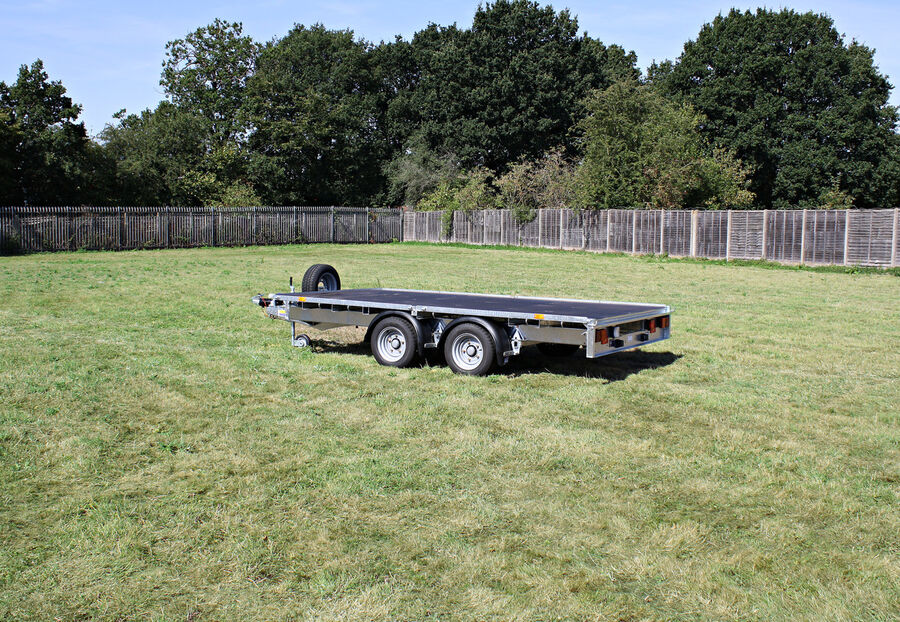 Ifor Williams LM126G Flatbed Trailer