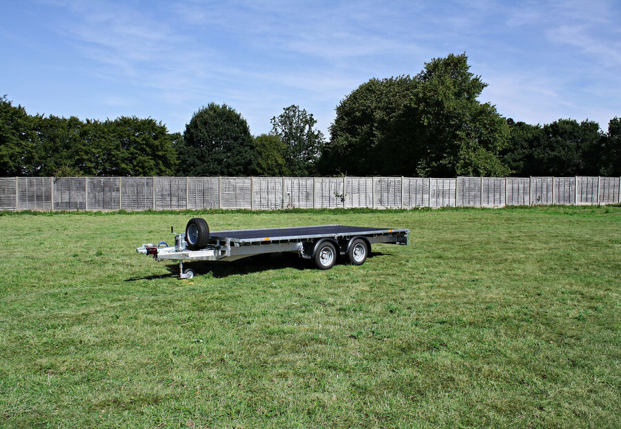 Ifor Williams LM146G Flatbed Trailer