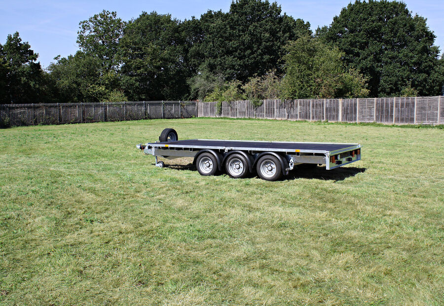 Ifor Williams LM146T Flatbed Trailer