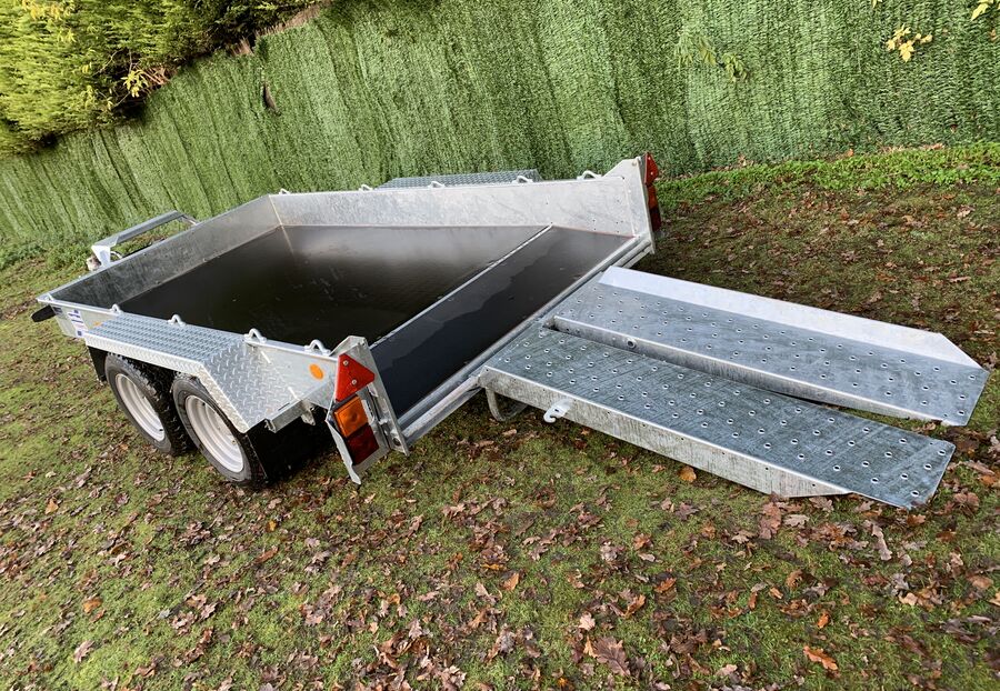Ifor Williams GH1054 Beavertail Plant Trailer With 4ft 9in Skids