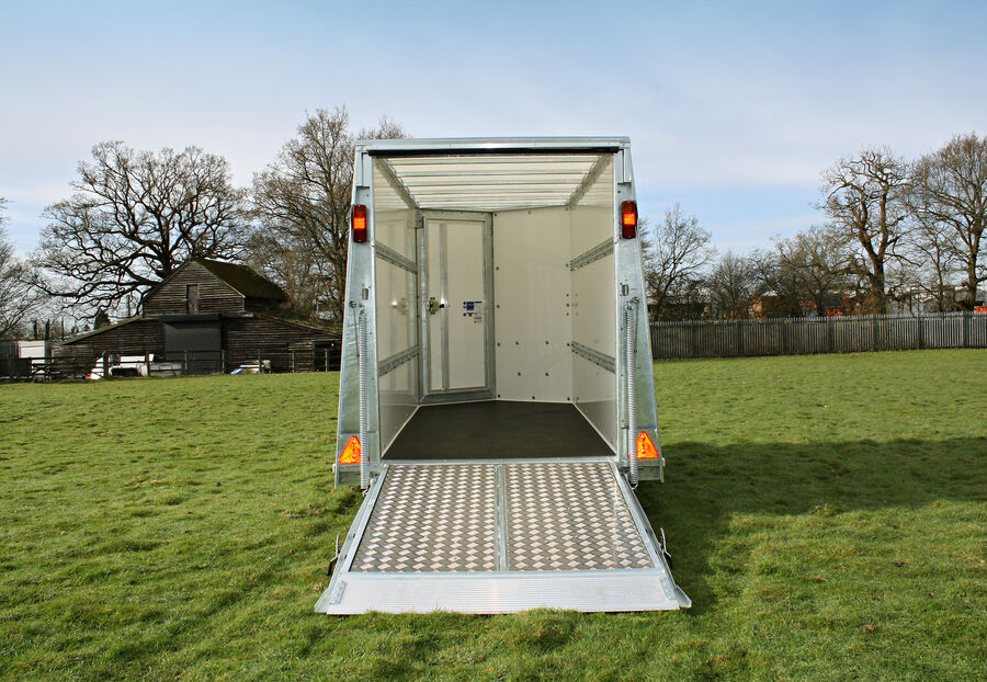 Ifor Williams BV84G Trailer with Ramp Doors