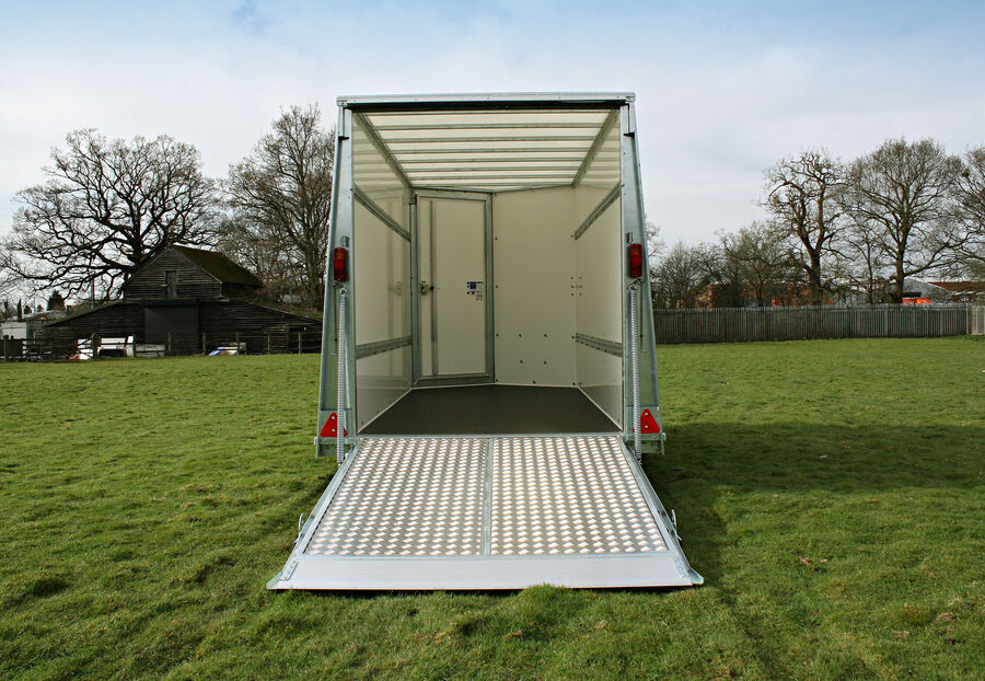 Ifor Williams BV15G Enclosed Box Van Trailer