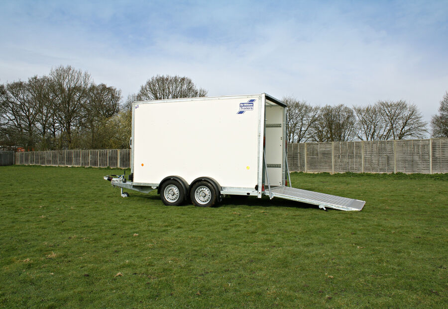 Ifor Williams BV15G Enclosed Box Van Trailer