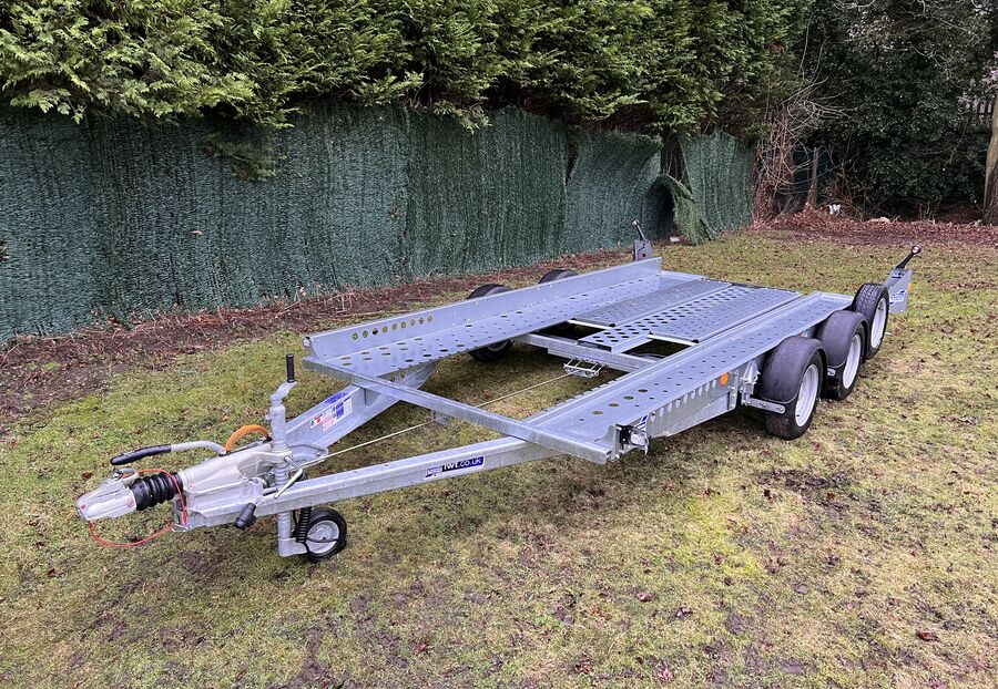 Ifor Williams CT136HD Car Trailer Front