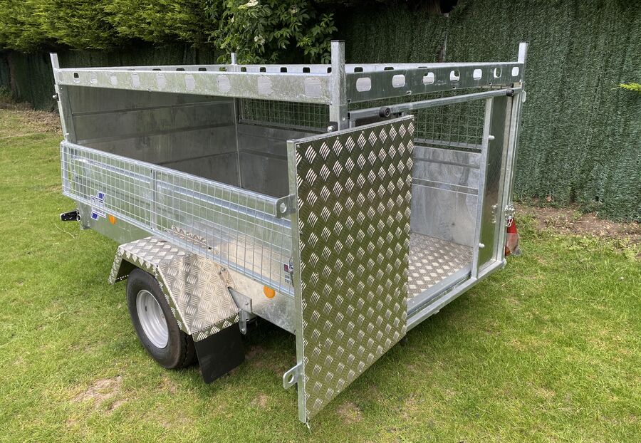 « Return To Category List  Image Preview   View On Website View On Listing Switch To Edit 	 Product Information   Name: 	Ifor Williams Q7e Ramp Flotation Wheels Unbraked Trailer 	 Stats - Reset? 	  	 	 View Count 	0   Quick Jumps: Additional Categories» Prices Attributes » Photo Gallery » Kits