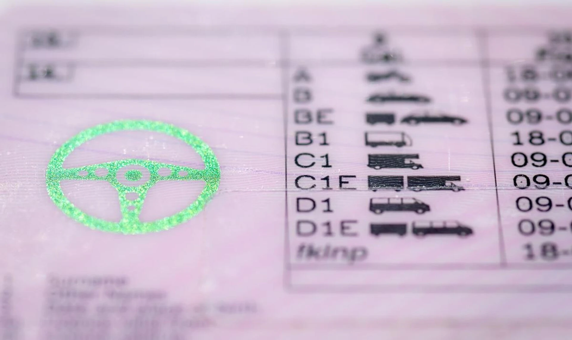 UK towing and trailer legislation guide