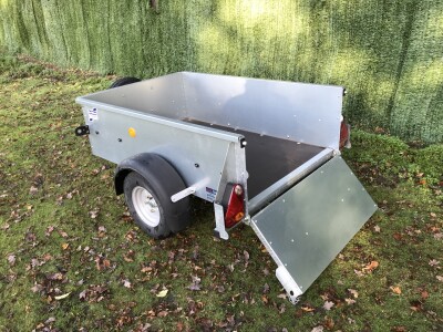   Ifor Williams P5e Tailboard Unbraked Trailer