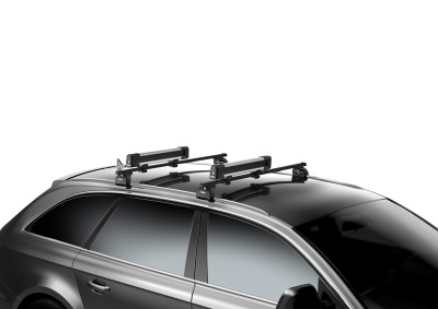 Thule Snowpack 7322 on the roof
