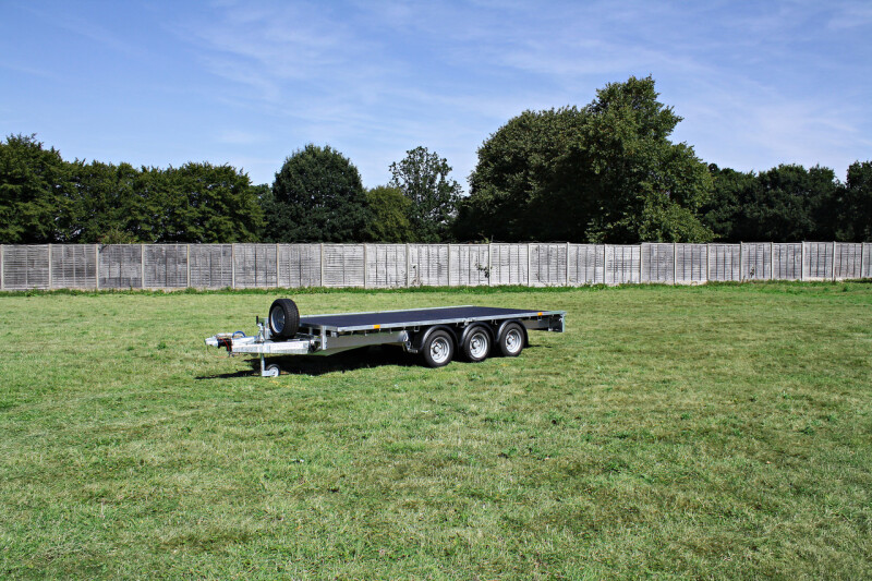 Ifor Williams LM146T Flat Bed Trailer
