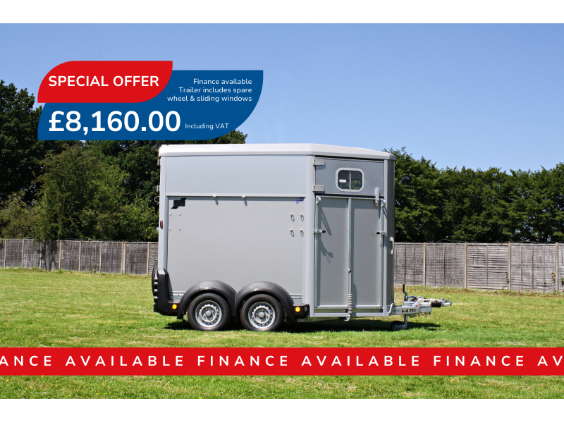 Ifor Williams HB511 Double Horse Trailer - Silver