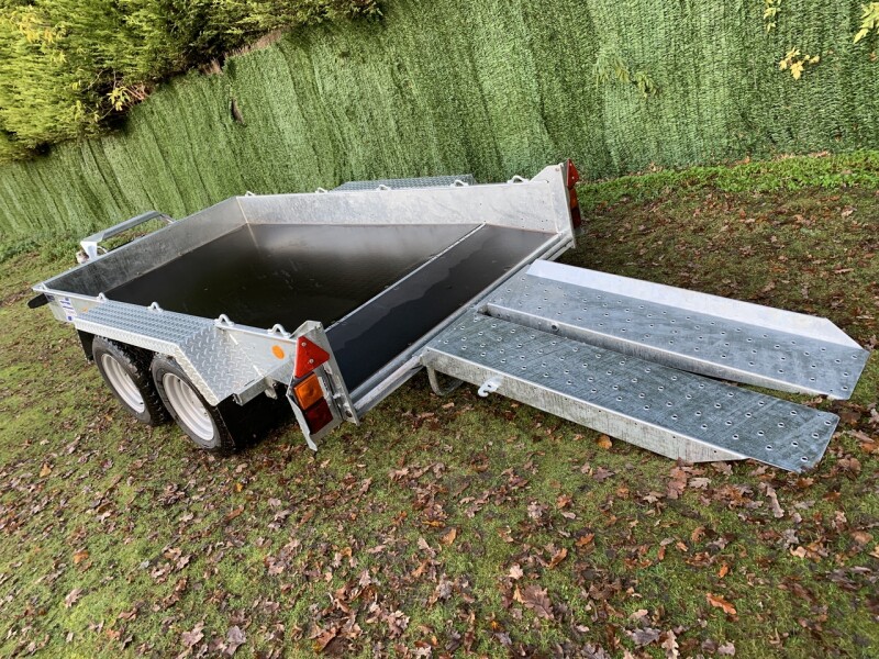 Ifor Williams GH1054 Beavertail Plant Trailer With 4ft 9in Skids