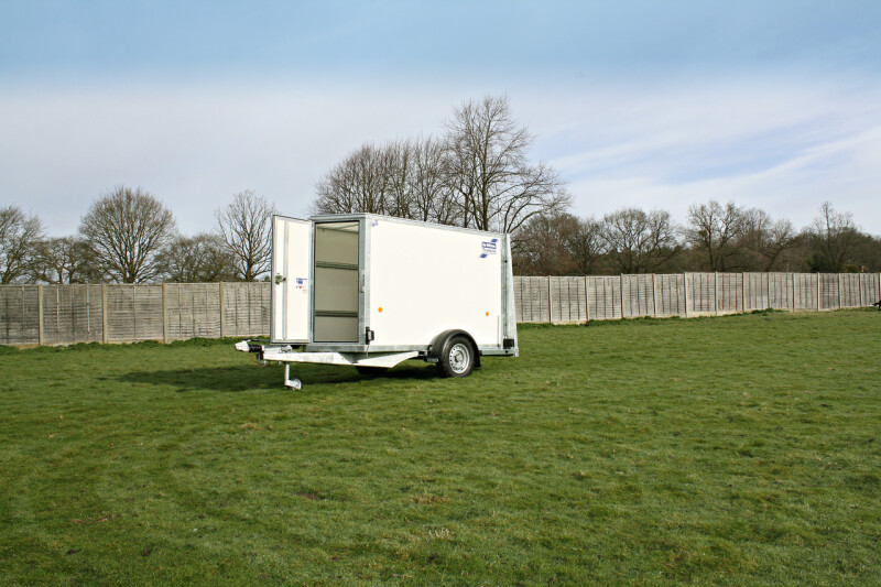   Ifor Williams BV84G Trailer with Ramp Doors