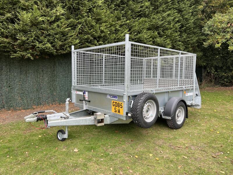 Ifor Williams Single Axle Trailer Hire &ndash; 2.46m x 1.55m / 8ft 1" x 5ft 1" &ndash; (GD85G)