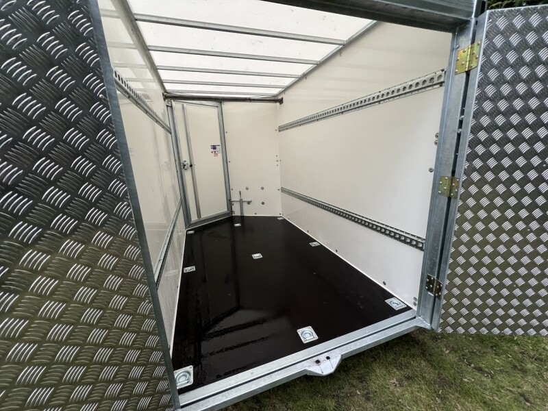Ifor Williams BV85G Single Axle Enclosed Trailer Hire