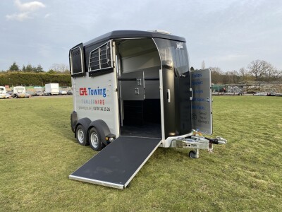   Ifor Williams HBX506 Double Horse Trailer Hire (HB22)