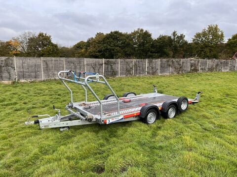 Small / Medium Brian James Car Trailer Hire 4.0m x 1.8m / 13ft 1" x 5ft 11" (CT3)