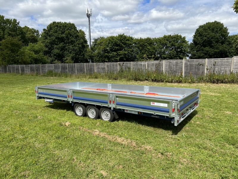 Brian James 5.5m x 2.02m Tilt Bed Cargo Connect Car Trailer Hire & Goods Trailer Hire (CT15)