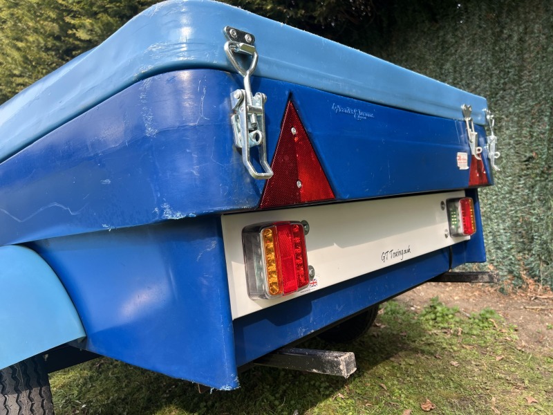 Used Indespension FlexiTank Luggage / Baggage Trailer