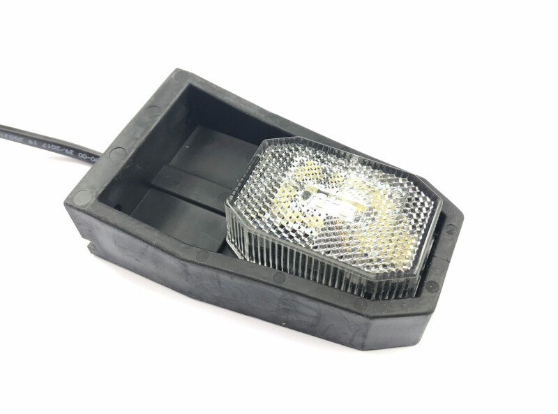 Ifor Williams LED FlexPoint Front Marker Light - P07942LED