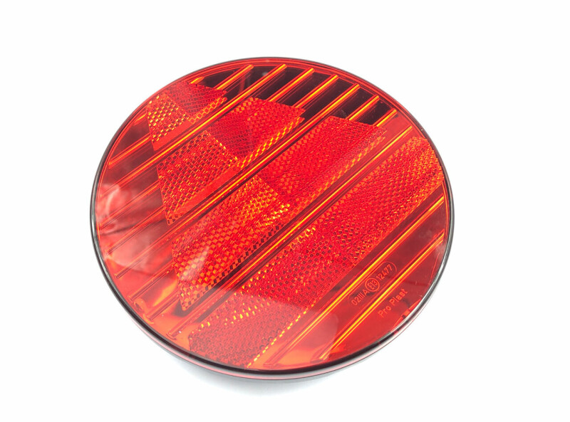 Ifor Williams Large Round Red Triangle Reflector - P1829