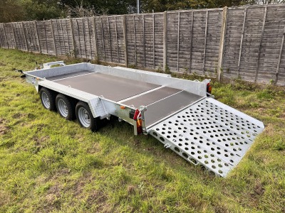 Ifor Williams GH146BT Plant Trailer Ramp