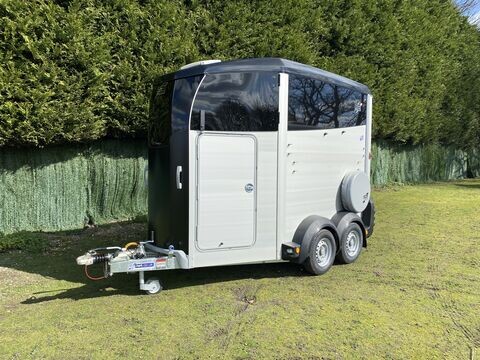 Ifor Williams HBX506 Double Horse Trailer