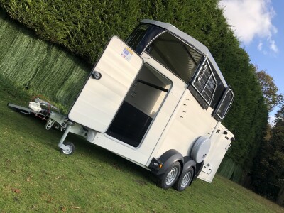 Ifor Williams HBX403 Single Horse Trailer