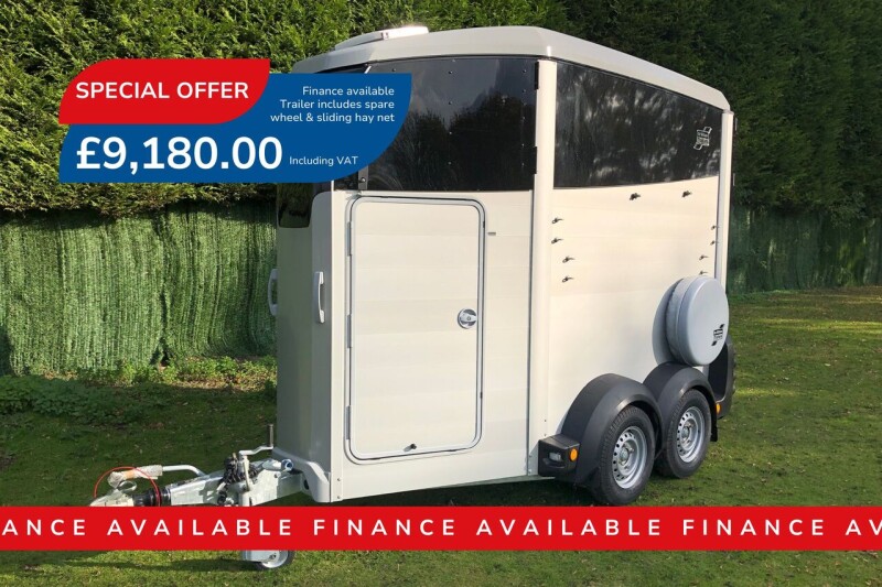 Ifor Williams HBX403 Single Horse Trailer
