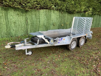 Ifor Williams GH94BT Trailer Tailored Heavy Duty 660gsm Storage Cover