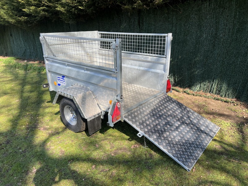 Ifor Williams Q5e Trailer - Ramp