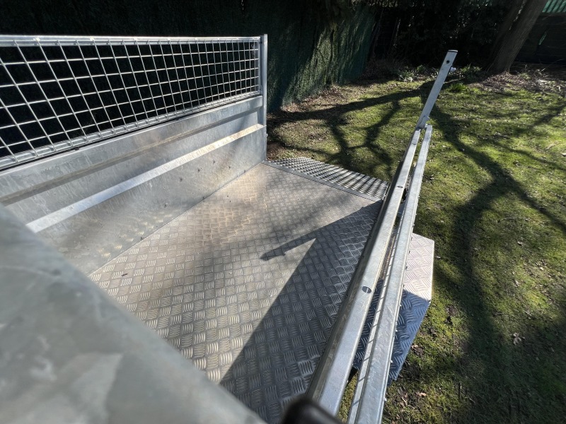 Ifor Williams Q5e Trailer - Ramp