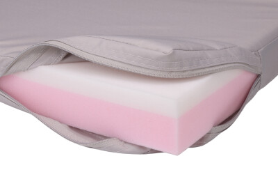 thule_approach_dark_slate_mattress_901013_high_res_9.jpg
