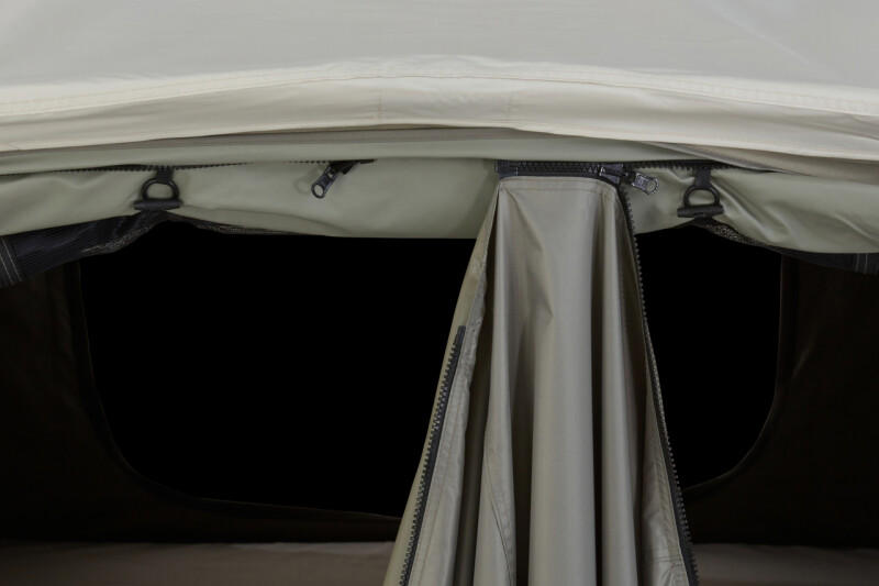 thule_approach_awning_s-m_fs_02_901851_high_res_55.jpg