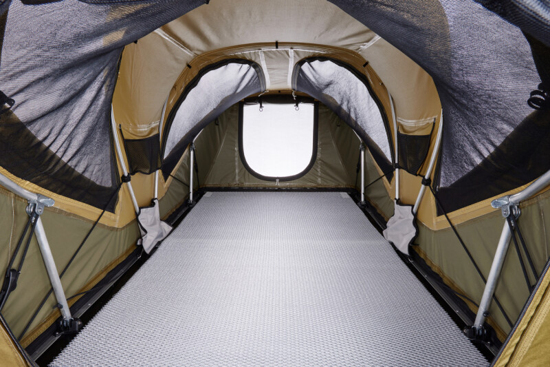 thule_anti_condensation_mat_901883_901884_901885_03_high_res_72.jpg