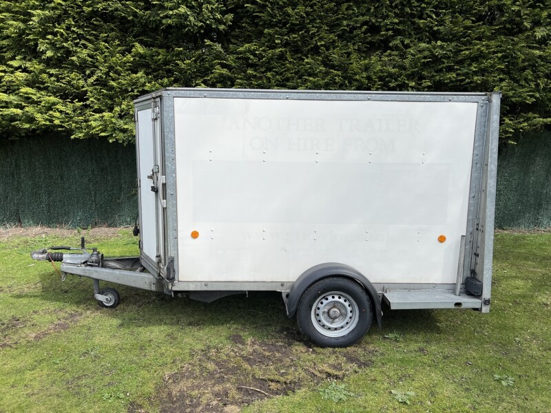 ex-hireiforwilliamsbv85g5hrdoubledoorsenclosedtrailer3_high_res_31.jpg