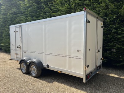 Used Humbaur 4.5m x 1.74m Enclosed Double Insulated Box Trailer