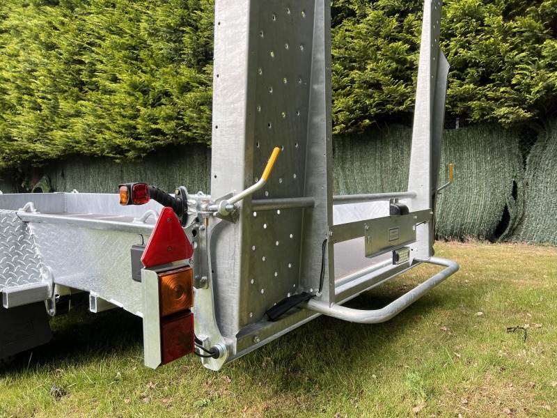 Ifor Williams GH146 Tri-Axle Plant Trailer with Fixed Skids