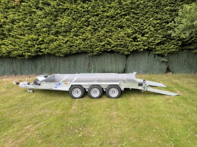 Ifor Williams GH146 Tri-Axle Plant Trailer with Fixed Skids
