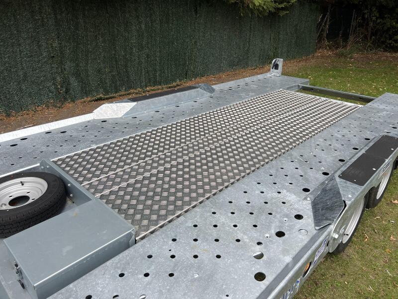 Ifor Williams CT178 Centre Decking Kit - KX10000