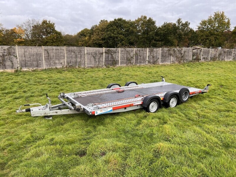 Medium / Large Brian James Car Trailer Hire &ndash; 5.0m x 2.0m / 16ft 5" x 6ft 6" &ndash; (CT6)