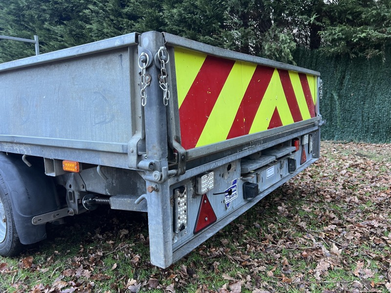 Used Ifor Williams LM146T tri axle flatbed trailer with ramps – 3500kg gross weight