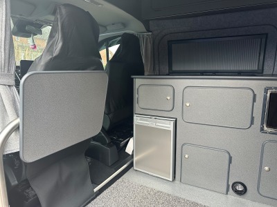 2019 Ford Transit Custom 300 Limited Vamoose camper van interior and exterior