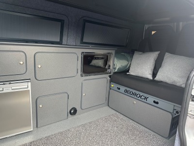 2019 Ford Transit Custom 300 Limited Vamoose camper van interior and exterior
