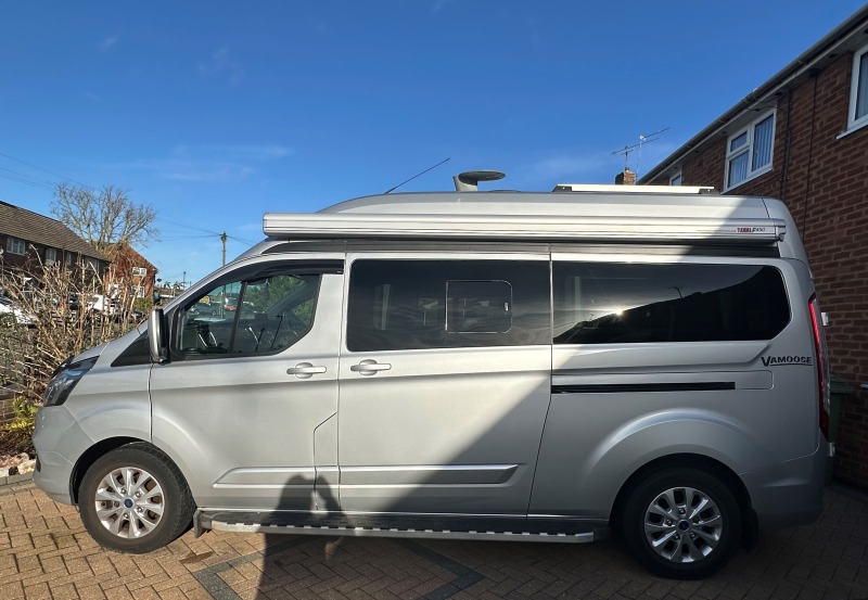 2019 Ford Transit Custom 300 Limited Vamoose camper van interior and exterior