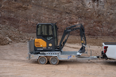 Ifor Williams DIGADOC GH1054 Plant Trailer from the side