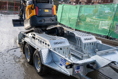 Ifor Williams DIGADOC GH94 Plant Trailer travelling up ramp