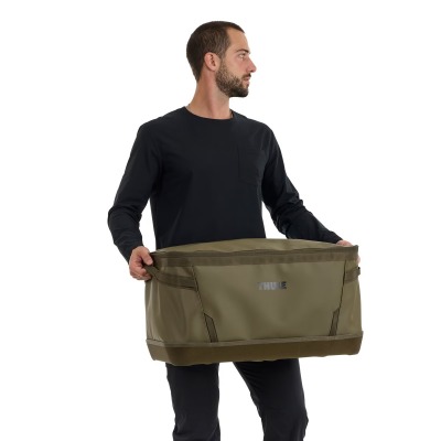 Thule Chasm Gear Hauler 55L Deep Khaki carrying handles