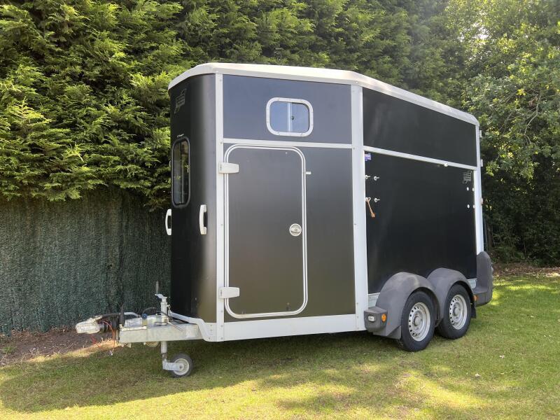 Used Ifor Williams HB511 Black Large Double Horse Trailer
